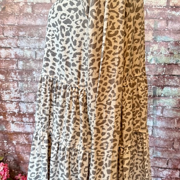 Three Bird Nest Beige and Taupe Leopard Print Tunic - Picture 2 of 5